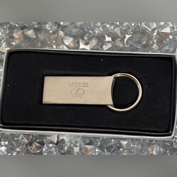 Lexus Accessories - Lexus Silver Key Holder